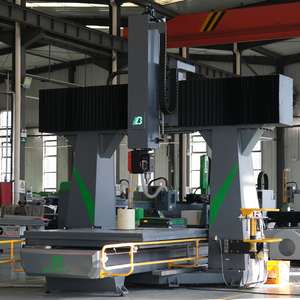Machine de gravure CNC 5 axes ATC modèle 2040 avec commande Syntec, structure en acier lourd, moteur Yaskawa, engrenage/pompe pour la sculpture d'art et de meubles - Product Image 6