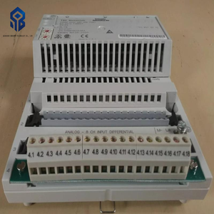 Nuovo e Originale PLC Schneider TSX 170PNT11020 COMM ADAP W 170AAI03000 IO Base 3E9 Controllore di Programmazione PLC Consegna Rapida - Product Image 1