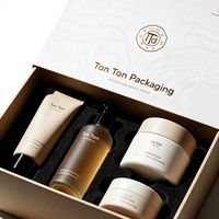 Boîte cadeau en carton rigide biodégradable écologique personnalisée avec finition mate et gaufrage, design en emballage plat