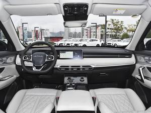 China-Chic Jetour X70 Plus 7 Seater SUV 1.5T Essence Luxe Intérieur Voiture Familiale Exportation Directe Aucun Intermédiaire - Product Image 5