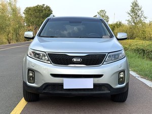<span class=keywords><strong>Kia</strong></span> <span class=keywords><strong>Sorento</strong></span> Ultimate UVO 2013, essence importée, d'un seul propriétaire, bien entretenue, riche en équipements, excellent rapport qualité-prix, SUV haut de gamme - Product Image 2