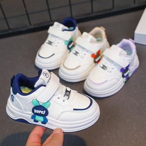 รองเท้าวิ่งลำลองสำหรับเด็กฤดูใบไม้ผลิ2025รองเท้าผ้าใบสีม่วงสีกากีสีน้ำเงินระบายอากาศได้สำหรับเด็กผู้ชายเด็กผู้หญิงดีไซน์การ์ตูนใหม่ขนาดเล็ก - Product Image 1
