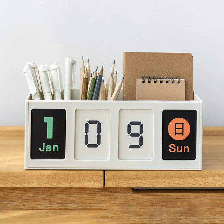 2022 nuovo Design creativo ufficio personalizza portapenne scrivania cancelleria organizzatore portapenne calendario Memo in plastica