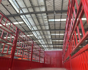 Le camion HOWO 8x4 fiable, équipé d'un système de freinage avancé, assure un <span class=keywords><strong>transport</strong></span> <span class=keywords><strong>routier</strong></span> sécurisé. - Product Image 6