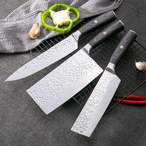 Vendita calda 3 pezzi di coltelli da cucina professionali in acciaio per forgiare verticali <span class=keywords><strong>Set</strong></span> di coltelli da Chef con manico in legno marrone realizzato in acciaio di alta qualità - Product Image 2