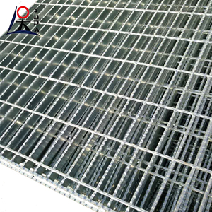 Grilles en acier antidérapantes galvanisées pour couvercles de tranchées, plaques de drainage des eaux pluviales, grilles en acier - Product Image 4