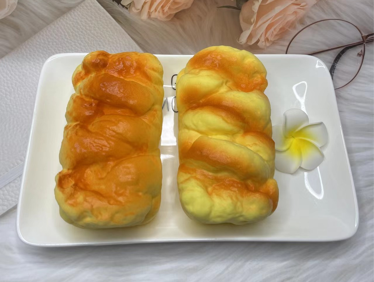 B025 danish toast colored 11565
