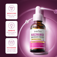 Nicotinamide essence voor het verwijderen van sproeten en het verhelderen van de huid; hydraterende, voedende en verzorgende huidessence