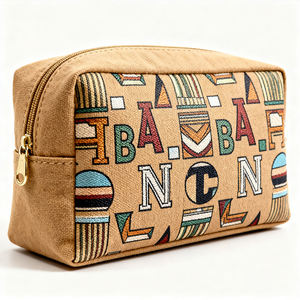 กระเป๋าเครื่องสำอางพกพาสำหรับผู้หญิง Ujoy Gift ขนาดใหญ่ สกรี<span class=keywords><strong>น</strong></span>โ<span class=keywords><strong>ล</strong></span>โก้ได้  วัสดุผ้าแค<span class=keywords><strong>น</strong></span>วาสเ<span class=keywords><strong>น</strong></span>ื้อนุ่ม กั<span class=keywords><strong>น</strong></span><span class=keywords><strong>น</strong></span>้ำ พร้อมซิป  กระเป๋าใส่เครื่องสำอางสำหรับแจกเป็<span class=keywords><strong>น</strong></span>ของขวัญ - Product Image 1