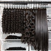 Cheveux Humains Bouclés Indiens Vierge à Texture Lisse – 100% Naturels Non Traités