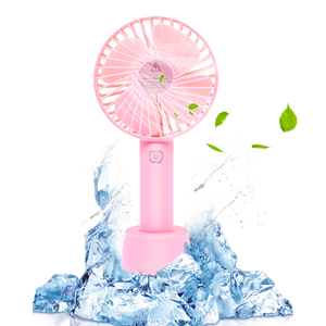 Mini ventilateur USB en plastique à commande mécanique, faible bruit, portable, rechargeable, pour voiture, camping-car et montage sur table extérieure - Product Image 1
