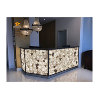 Pierre de cristal de quartz blanc naturel transparent translucide pour mini-bar de maison