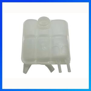 Горячая распродажа: Расширительный бачок системы охлаждения двигателя 5M5H8K218AA3M5H8K219AJ F5015350 для Mazda3/Focus - Product Image 4