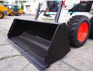 جرافة <span class=keywords><strong>Skid</strong></span> صغيرة بأسعار معقولة وعالية الأداء lg305 LG307H مع محرك عالي الجودة دلو m³ بأفضل قيمة مقابل المال - Product Image 4