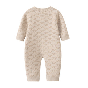 Ensemble barboteuse et bonnet en <span class=keywords><strong>tricot</strong></span> 100 % coton <span class=keywords><strong>de</strong></span> haute qualité, tenue douce et confortable pour nouveau-né avec motif cœur pour le printemps et l'automne - Product Image 2