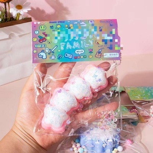 Bolsa Sorpresa de Juguetes Mochi Squishy al por Mayor, Juguetes de Animales de Silicona para Aliviar el Estrés, Juguetes Sensoriales Lindos Taba Squeeze, Bolsa Sorpresa Misteriosa para Niños - Product Image 2
