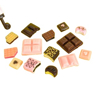 Accessoires en résine pour bricolage, série gâteau au chocolat, jouets alimentaires, accessoires de jeu d'imitation, matériaux faits à la main - Product Image 5