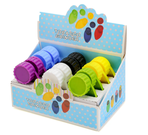 เครื่องบดบุหรี่พลาสติกสีผสม5.5ซม. * 10.5ซม. พร้อมช่องทางผสม - Product Image 1