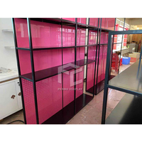 Magasin de détail, intérieur et extérieur, Design pour sous-vêtements et soutien-gorge, présentoir