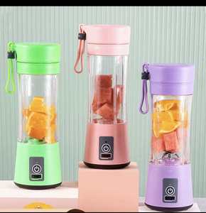 Licuadoras portátiles de jugo de frutas, Mini botella eléctrica Personal de verano para el hogar, USB, 6 cuchillas, exprimidor, máquina para Cocina - Product Image 1
