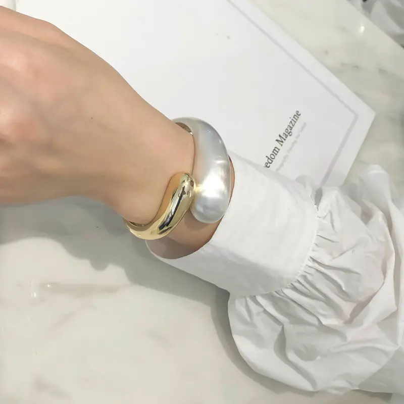 Neues Schmuck exquisites Armband doppel köpfige zweifarbige Spleiß öffnung vergoldetes Armband für Frauen
