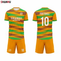 Weite Fußballtrikots und Trainingshosen-Sets, Individuell Sublimiert, Weicher Polyester für Spiele, Outdoor-Workouts und Tägliches Training