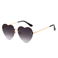 2024 nouveauté lunettes de soleil sans cadre femmes forme de coeur dames amour lunettes de soleil