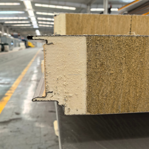 Panel Sándwich <span class=keywords><strong>de</strong></span> Lana <span class=keywords><strong>de</strong></span> Roca Ignífugo A1 con Borde Sellado con PU <span class=keywords><strong>para</strong></span> Sistema <span class=keywords><strong>de</strong></span> Pared y Techo <span class=keywords><strong>de</strong></span> Taller con Estructura <span class=keywords><strong>de</strong></span> Acero - Product Image 5