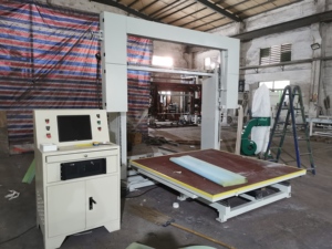 Máy cắt bọt đường viền CNC (dây) với xoay bàn làm việc - Product Image 2