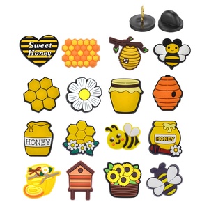Broches de Plástico PVC con Diseño de Panal de Abejas, Flores y Abejas, de 2.5-3.5cm, para Decoración de Ropa y Manualidades en Lienzo - Product Image 5