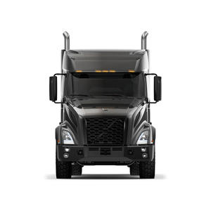 Camión de Carga Pesada Diseñado para Transporte de Larga Distancia, Conducción Suave, Alta Capacidad y Rendimiento Confiable en Carretera - Product Image 1