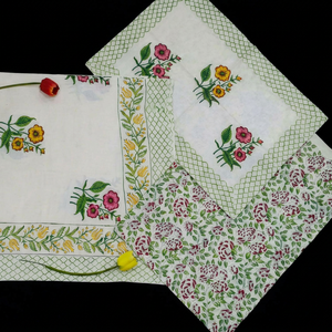 ชุดผ้าปูที่นอนพิมพ์ลายด้วยมือ (3 ชิ้น) พร้อมปลอกหมอน – คุณภาพพรีเมียม - Product Image 1