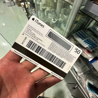 Impression de codes de données de cartes à gratter et couverture tout-en-un jet d'encre UV numérique données variables à grande vitesse imprimante à un passage