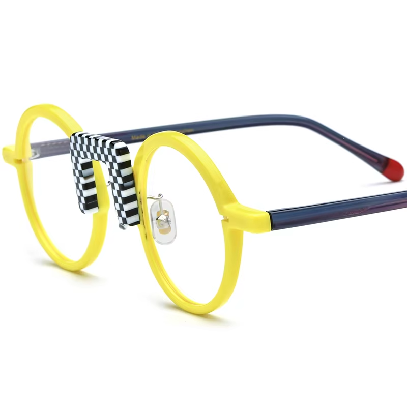 19382 Yellow Frame C1