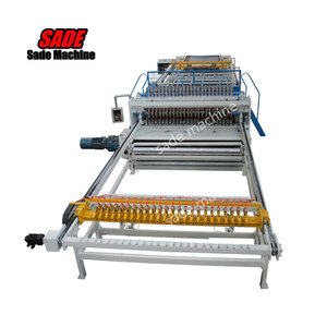 panneau soudé plongé chaud de barrière de grillage soudé faisant la machine - Product Image 2