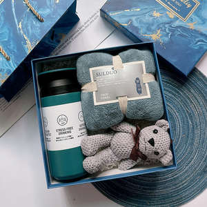 Ensemble de tasses et de serviettes personnalisées, cadeau d'anniversaire pour femmes, souvenir de Noël, cadeaux de mariage pour les invités - Product Image 3