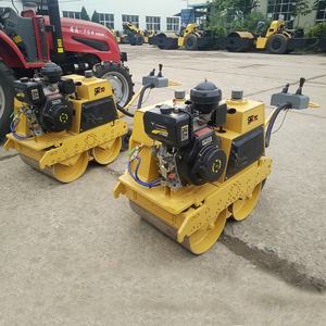 Piccolo Rullo Compattatore a Doppio Tamburo Vibrante a Benzina o Diesel, Compattatore Manuale da 2 Tonnellate - Product Image 2