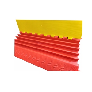 电缆保护器5香奈儿 - Product Image 1