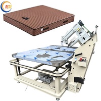 Machine automatique de fabrication de matelas, machine à coudre manuelle pour les bords des matelas