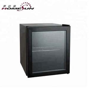 מיני מקרר קטן במלון קטן עם מקפיא, שולחן במלון - Product Image 6