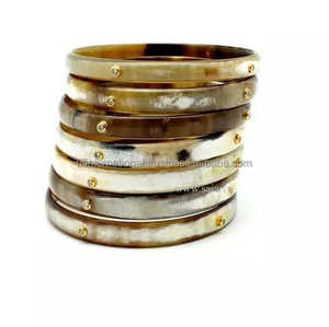 Brazalete de cuerno natural de calidad Primmum, accesorios para mujer al costo más bajo y aspecto de diseñador, nuevo aspecto hecho a mano - Product Image 2