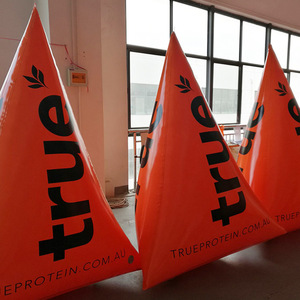 Cubo Inflable de Proteína Verdadera Naranja, Flotador Publicitario Impermeable para Uso en Exteriores - Product Image 4