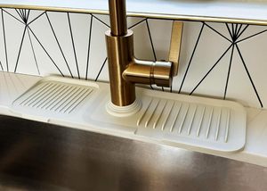 Protection anti-éclaboussures pour évier, tapis antidérapant en silicone pour robinet, support pour éponge, tapis <span class=keywords><strong>de</strong></span> drainage et <span class=keywords><strong>organisateur</strong></span> d'évier pour cuisine - Product Image 4