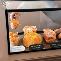 Vitrine de présentation alimentaire en acrylique à double niveau, haute transparence, avec cadre en métal doré, comptoir robuste et durable pour restaurant