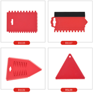 Peigne triangle à dents rouges et grattoir multifonction en silicone Outil 2 en 1