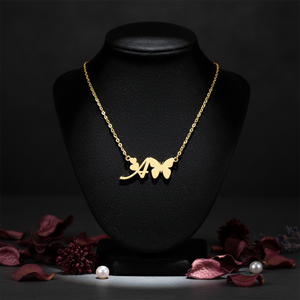 Venta al por mayor de alta calidad de oro de 18 quilates letras mayúsculas inglesas mariposa collar de moda y joyería popular para las mujeres - Product Image 3