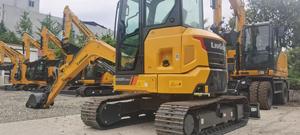 Miniexcavadora 9055F de 5.0 Toneladas con Motor Cummins, Bomba Hidráulica de Alta Eficiencia, 1 Año de Garantía, para Excavación y Apertura de Zanjas - Product Image 4