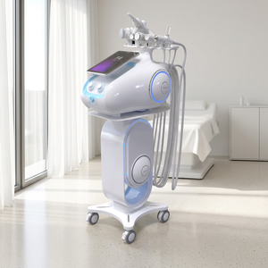 Máquina de Terapia Facial 6 en 1 de Alto Rendimiento para el Cuidado Profundo de los Poros y Rejuvenecimiento de la Piel - Product Image 1