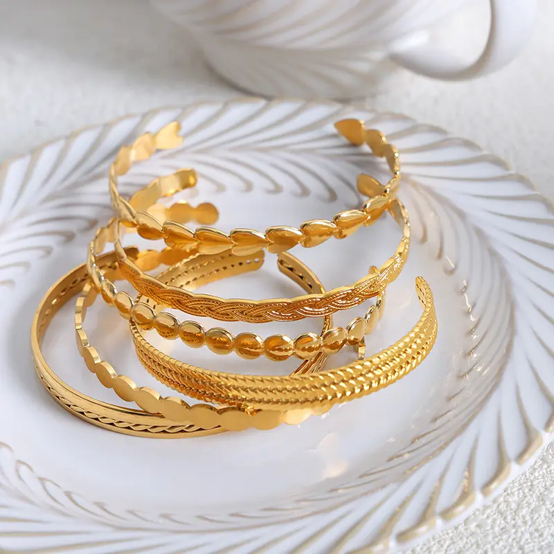 Set Gelang manset berlapis emas 18k terbuka trendi yang dapat disesuaikan bebas dari baja tahan karat perhiasan gelang modis & gelang anak perempuan