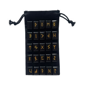 Ornements en pierre naturelle d'obsidienne noire en gros, symboles de runes et lettres de tarot en cristal - Product Image 6